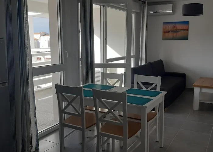Beau T2 Climatise Pour 4 Pers Avec Parking, Proche A Port - Fr-1-727-6 Leucate