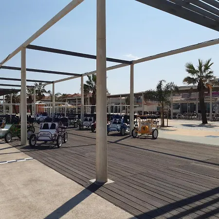 Apartment Beau T2 Climatise Pour 4 Pers Avec Parking, Proche A Port - Fr-1-727-6