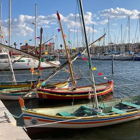 Beau T2 Climatise Pour 4 Pers Avec Parking, Proche A Port - Fr-1-727-6 * لوسات
